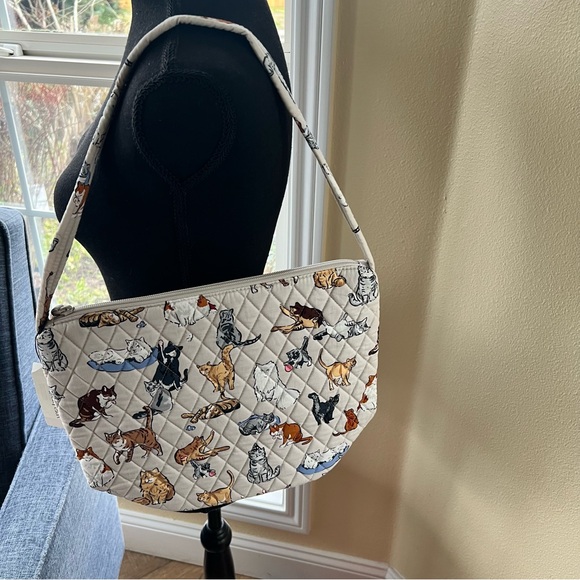 NWT Vera Bradley A Cat’s Life Slouchy Bucket Shoulder Bag. Cream cotton. - Picture 3 of 11